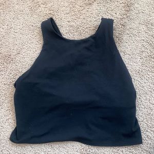 Athleta Conscious Crop